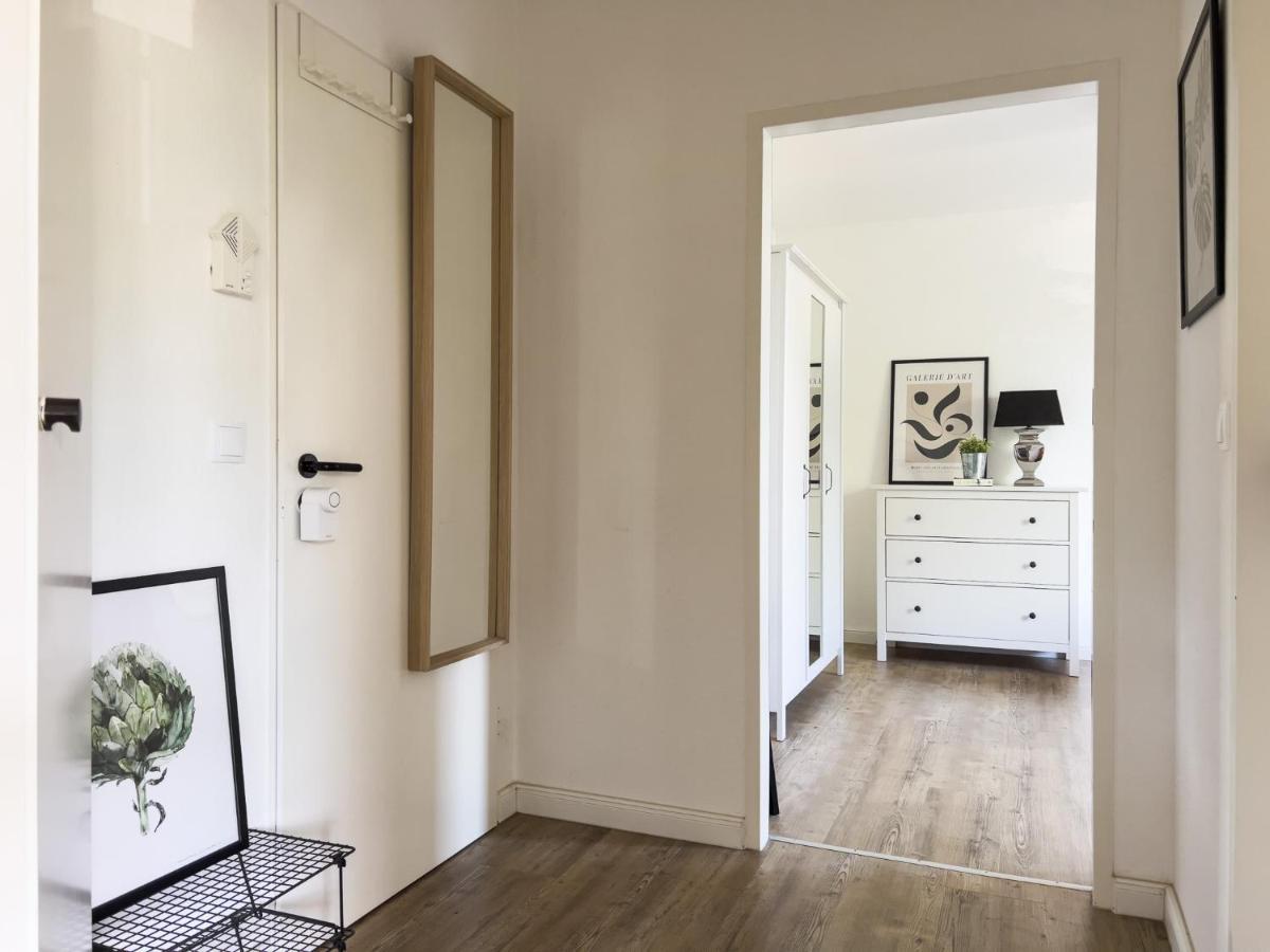 Home By Doni I Apartment An Der Kunsthalle I Parkplatz & Balkon Bielefeld Zewnętrze zdjęcie